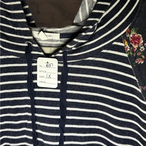 Striped Floral Hoodie - navy and White - Picture 4 of 4